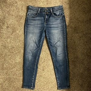 Women’s Ultra high rise KanCan jeans